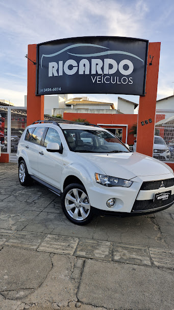 MITSUBISH OUTLANDER 2.0 GASOLINA ANO 2013